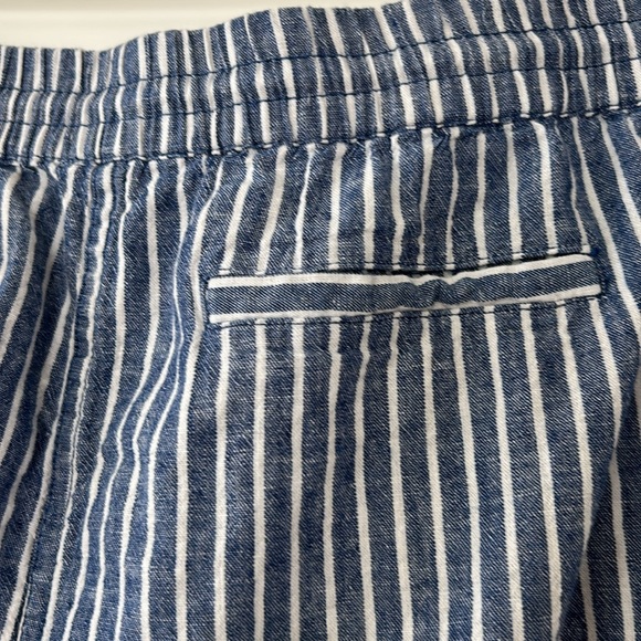 beachlunchlounge Margot Striped Linen Blend Pull-On Crop Length Pants w Pockets - Picture 9 of 11